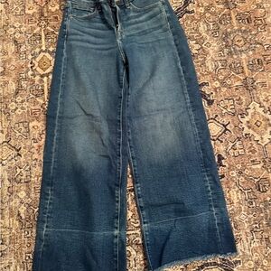 Banana Republic women's Dark Blue Flare Jeans size 25 never worn